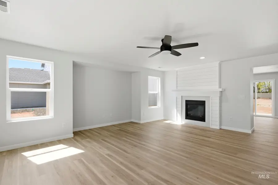 1518 Sunday River St, Middleton, ID 83644 - #2