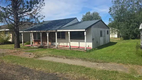 303 3rd Ave, Bovill, ID 83806