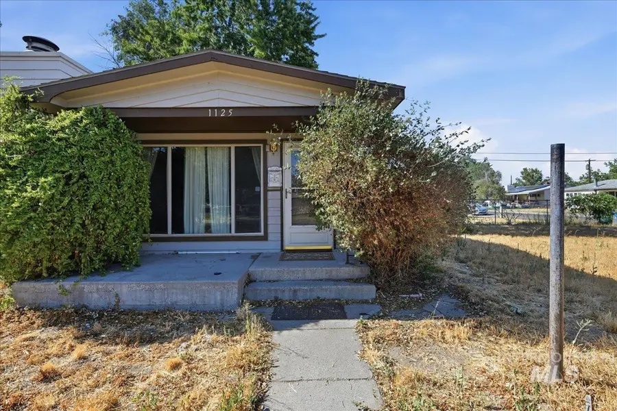 1125 E 11th N, Mountain Home, ID 83647 - #2