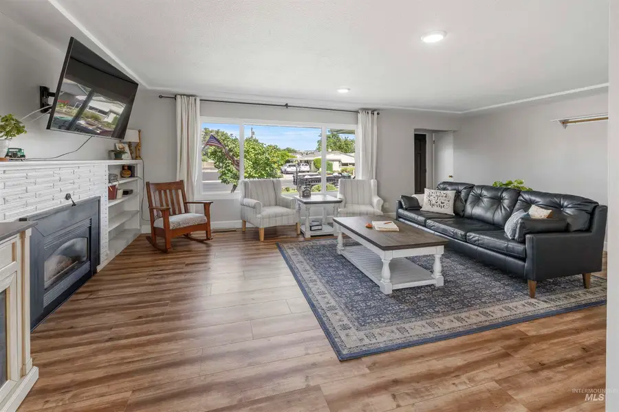 1326 6th Street, Clarkston, WA 99403 - #3