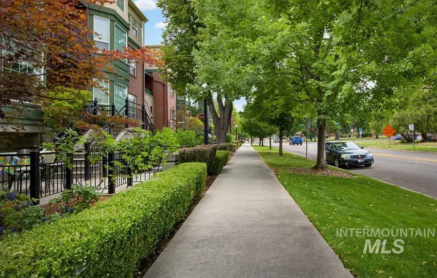1207 W Fort St #216, Boise, ID 83702 - #2