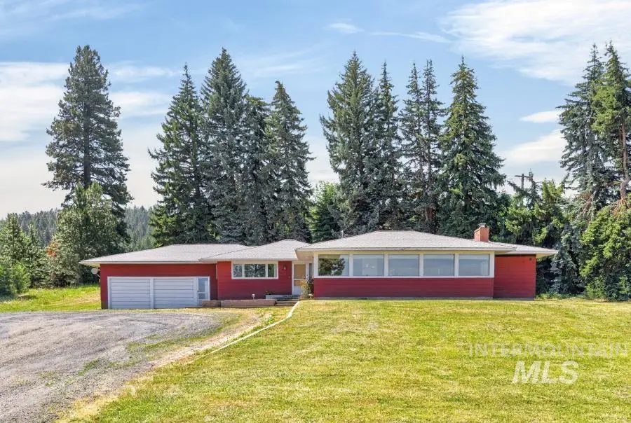 1011 Hall Rd., Viola, ID 83872 - #3