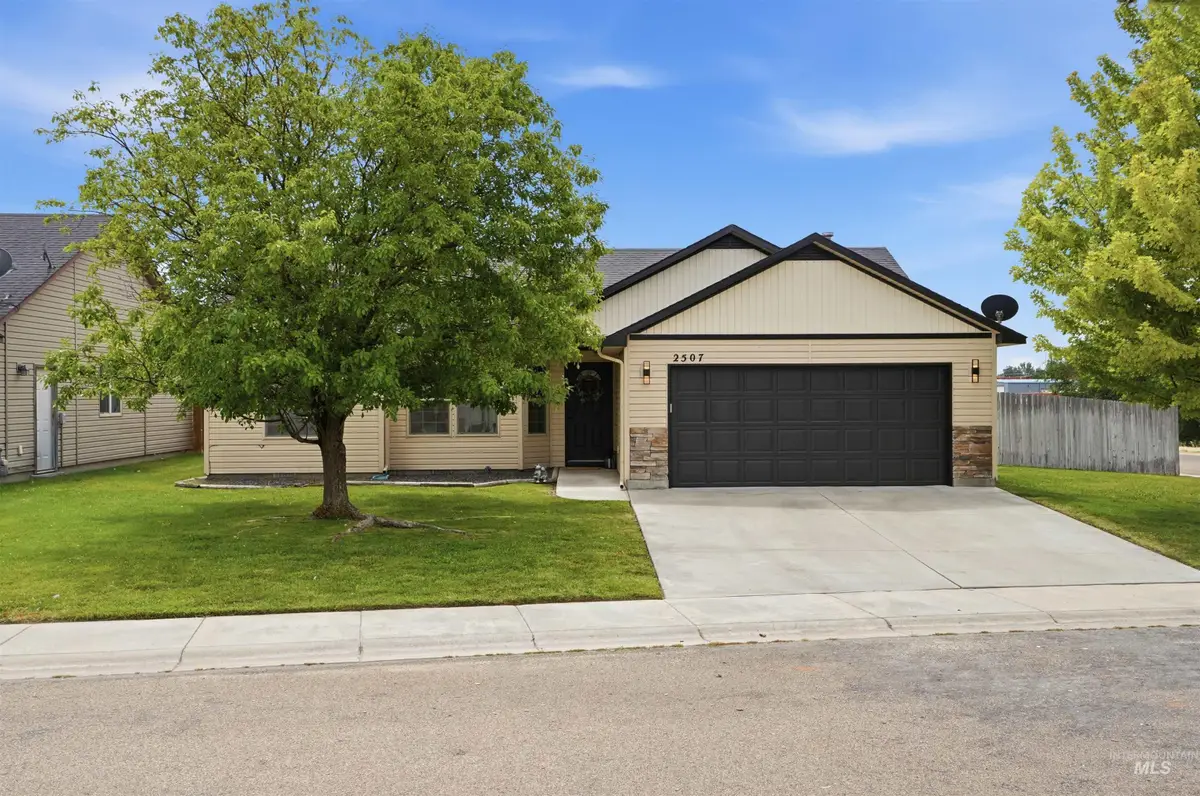 2507 E Carmel Ct, Nampa, ID 83687 - #1