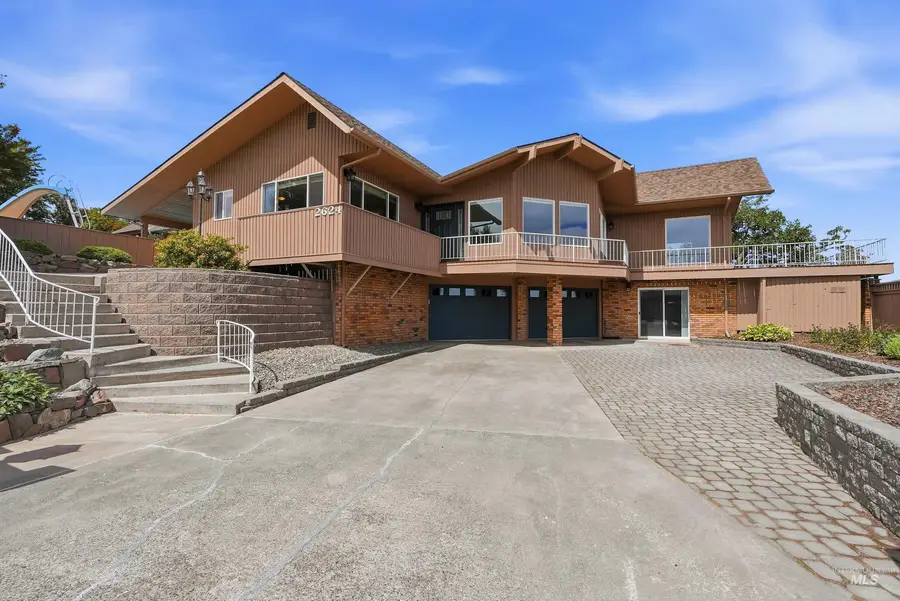 2624 Grandview Drive, Clarkston, WA 99403 - #2
