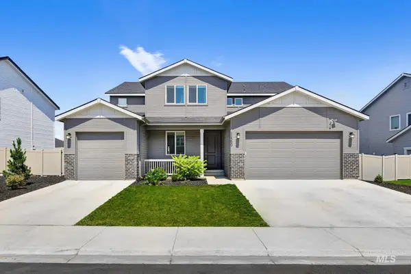 11390 Aspen Hill Dr, Caldwell, ID 83605