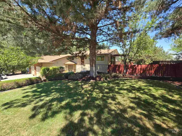 12050 W Hidden Valley Rim Rd., Boise, ID 83709