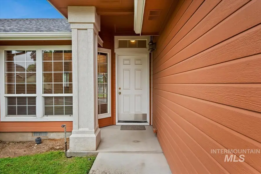 756 E Blue Heron St, Meridian, ID 83646 - #2