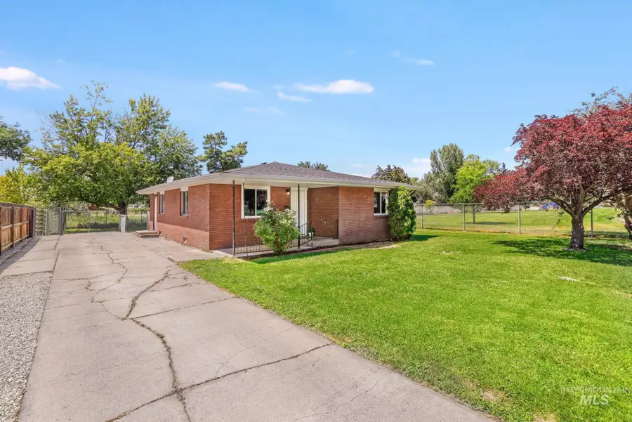 647 King Circle Dr, Twin Falls, ID 83301 - #2
