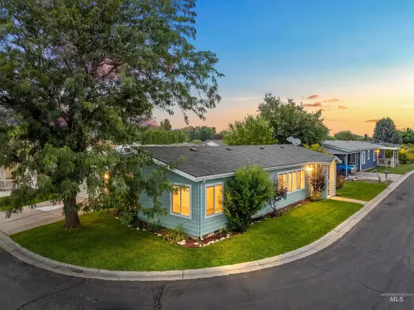 639 S Gamay Ln, Boise, ID 83709