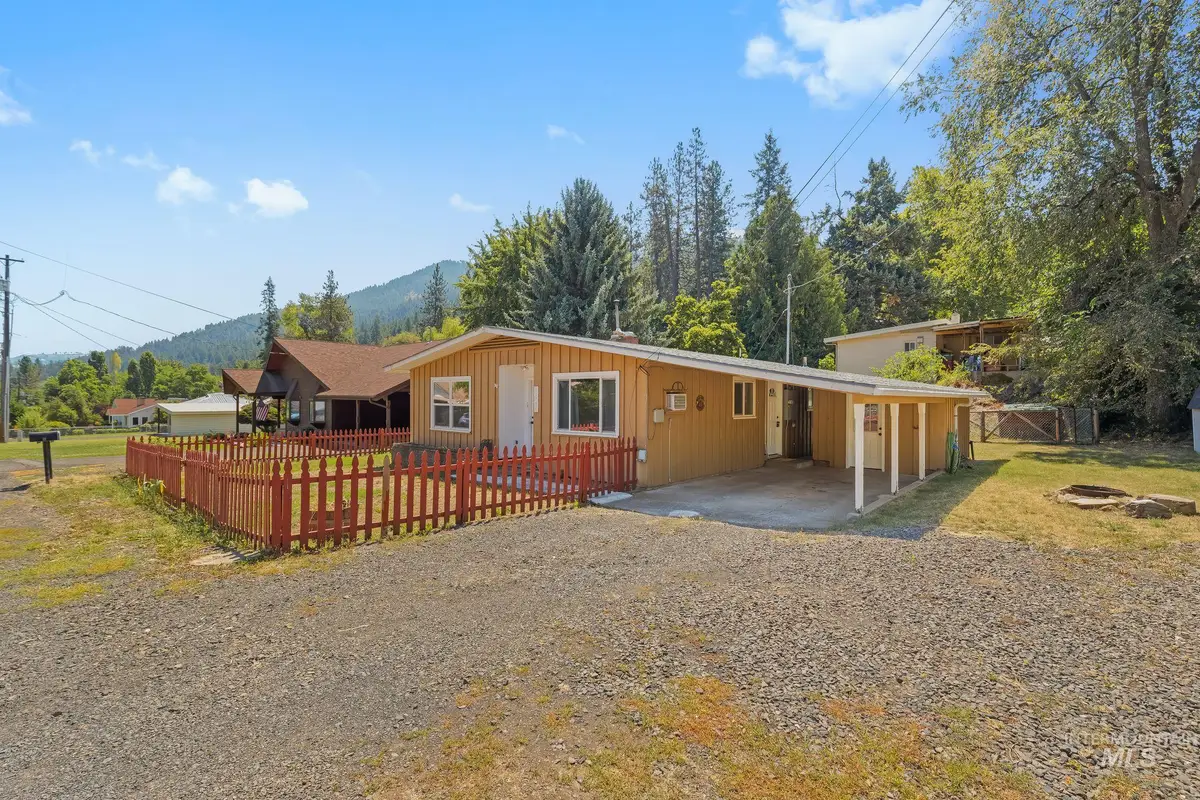 11750 Hartford Ave, Orofino, ID 83544 - #1