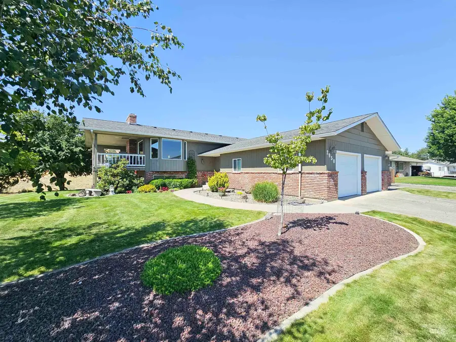2950 24th St, Clarkston, WA 99403 - #2