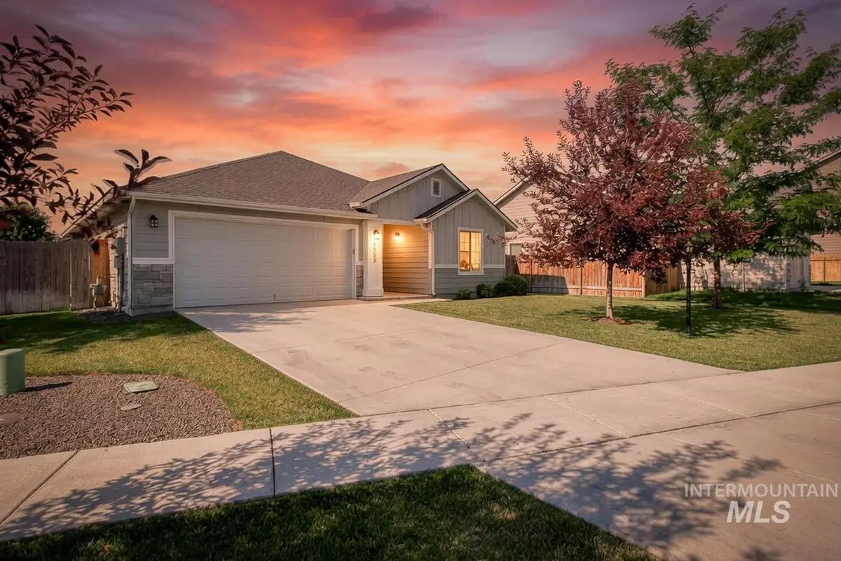 4609 E Middle Fork Way, Nampa, ID 83686 - #1