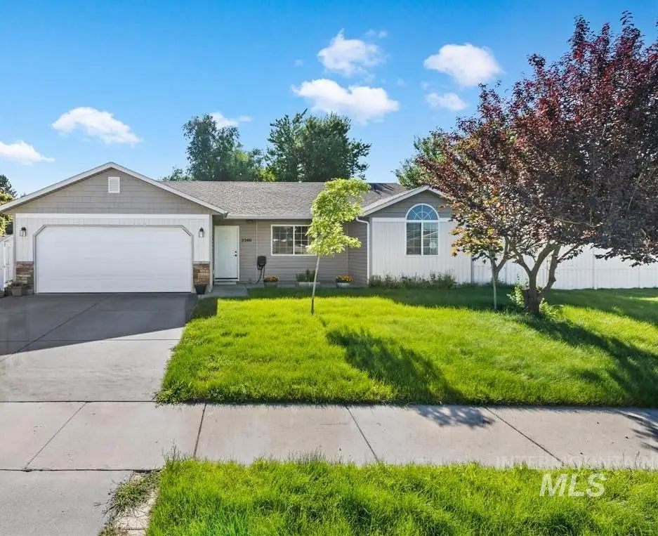 2240 Bishop Ave, Fruitland, ID 83619 - #1