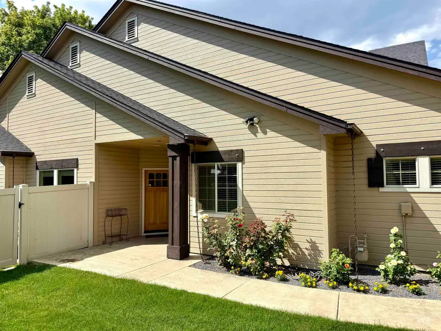 2597 E Satterfield St, Meridian, ID 83646 - #3