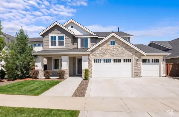 6724 N Elmstone Way, Meridian, ID 83646