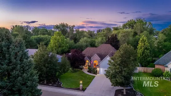 1020 Augusta Dr., Nampa, ID 83686