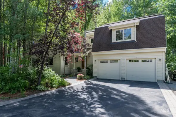 1051 Triumph Dr, Hailey, ID 83333