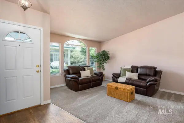 3872 N Bayou Lane, Boise, ID 83703
