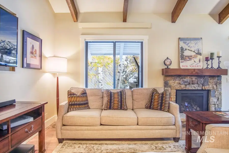 340 W River St #140, Ketchum, ID 83340 - #2