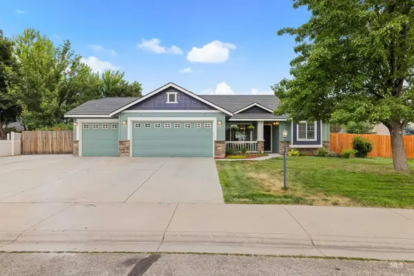 979 N Lambert Way, Meridian, ID 83642