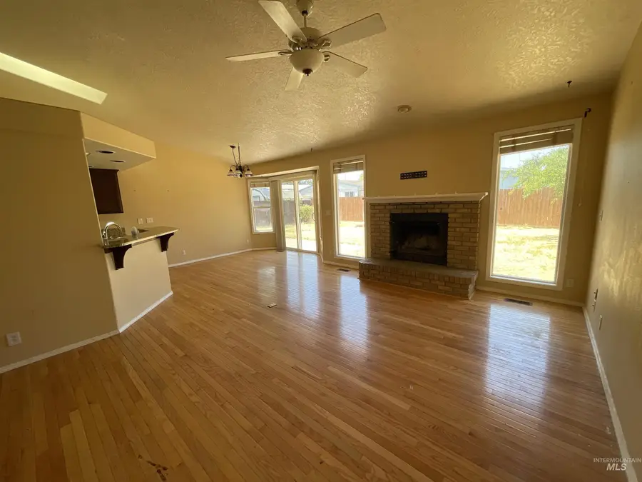 1285 N Aster Pl, Boise, ID 83704 - #2