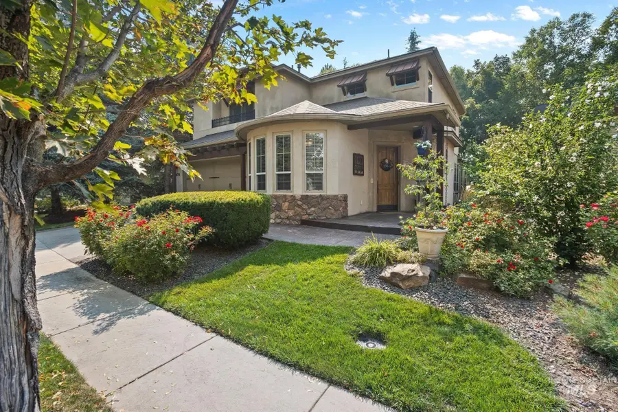 1676 S Stream Pointe, Eagle, ID 83616 - #3