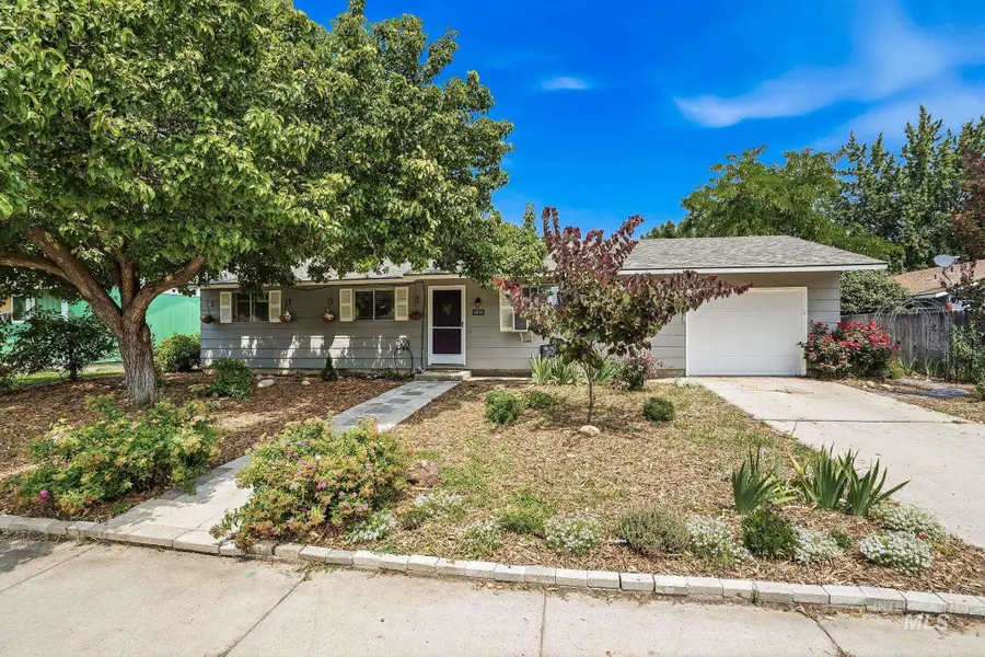 1218 W Chateau, Meridian, ID 83646 - #3