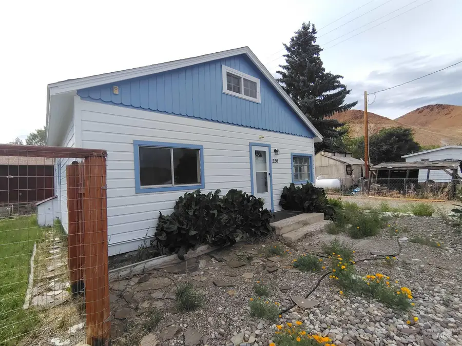 220 S 2nd, Challis, ID 83226 - #2