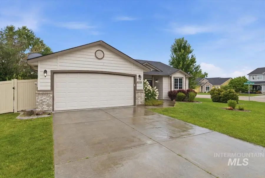 10335 W Wyatt Earp Drive, Star, ID 83669 - #2