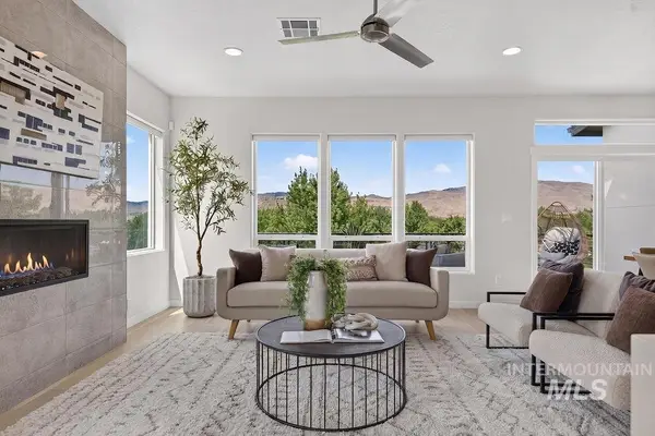1246 E Echelon Ridge Ln, Boise, ID 83716