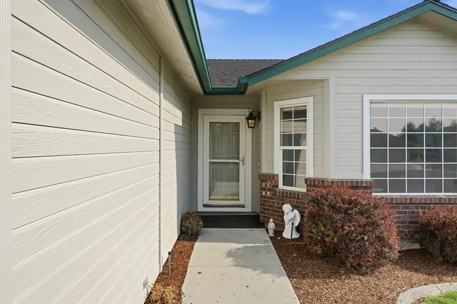 9378 W Surf St, Boise, ID 83709 - #3