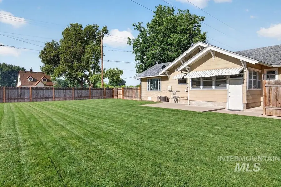 2103 Lincoln St, Caldwell, ID 83605 - #3