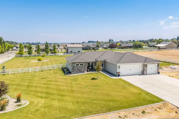 3742 N 2469 E, Twin Falls, ID 83301