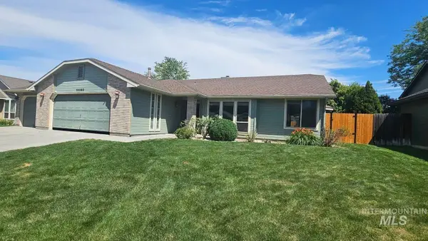 10080 W Whirlaway Dr, Boise, ID 83704