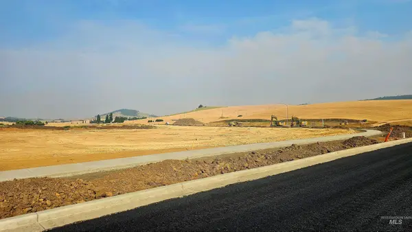 TBD Block 1, Lot 6, Somo Dr, Moscow, ID 83843