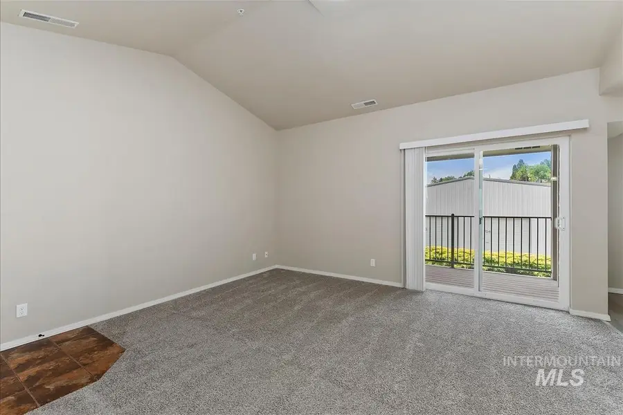 1535 W Alexandra Ln, Boise, ID 83705 - #3