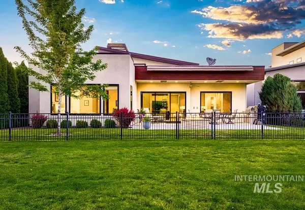 1575 E Lone Shore Ln, Eagle, ID 83616