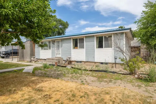 1834 V Street, Heyburn, ID 83336