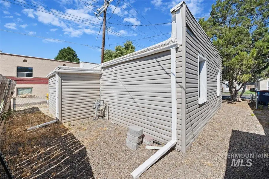 430 Eden St N, Twin Falls, ID 83301 - #2