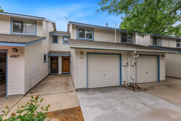 6811 W Preece Ln, Boise, ID 83704