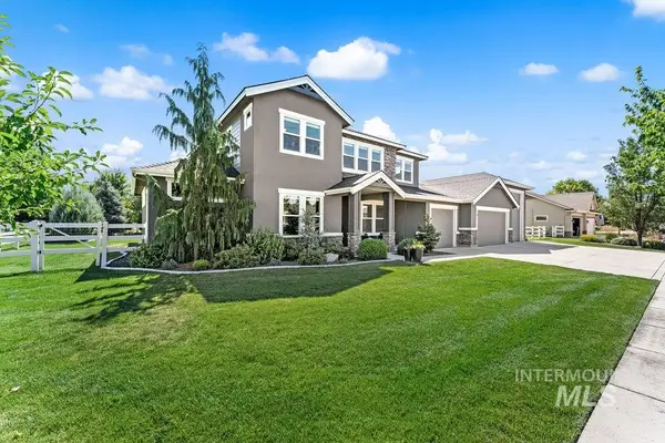 2110 Wind Cave Avenue, Eagle, ID 83616