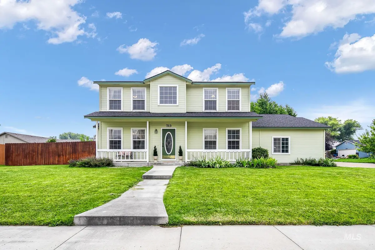 713 S Valley Dr, Nampa, ID 83686 - #1
