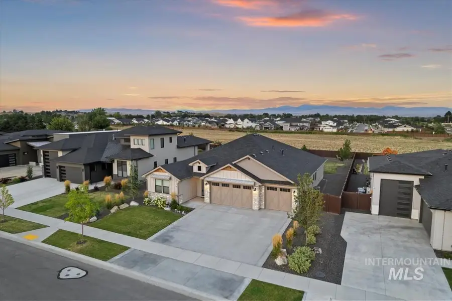 3276 N Fire Flower Ave, Star, ID 83669 - #2