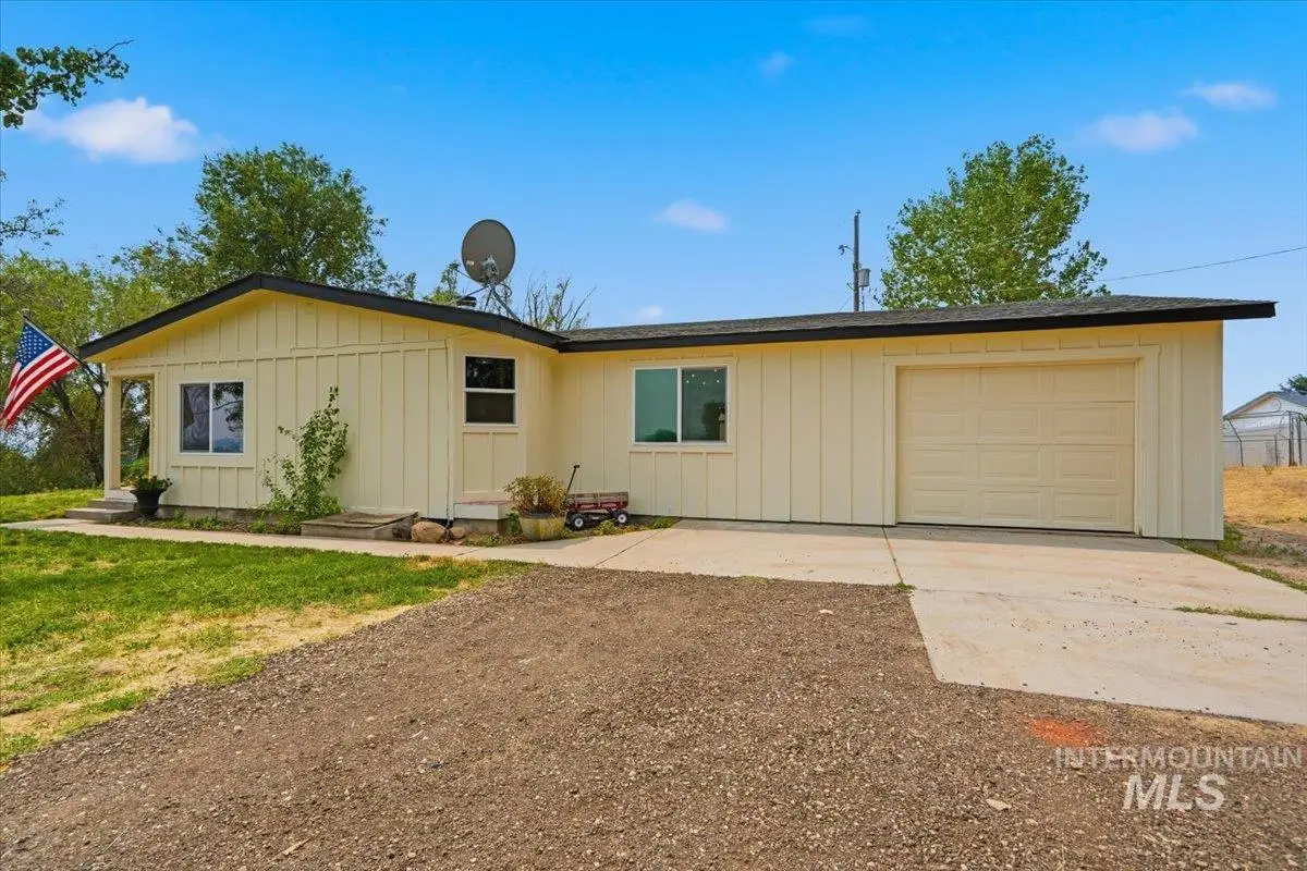 17114 Goodson Rd, Caldwell, ID 83607 - #1