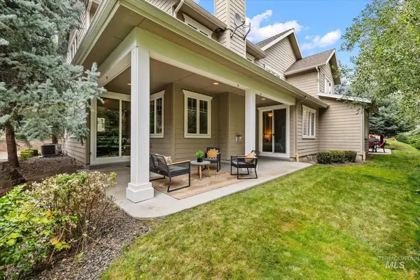 2504 N Bogus Basin Rd, Boise, ID 83702
