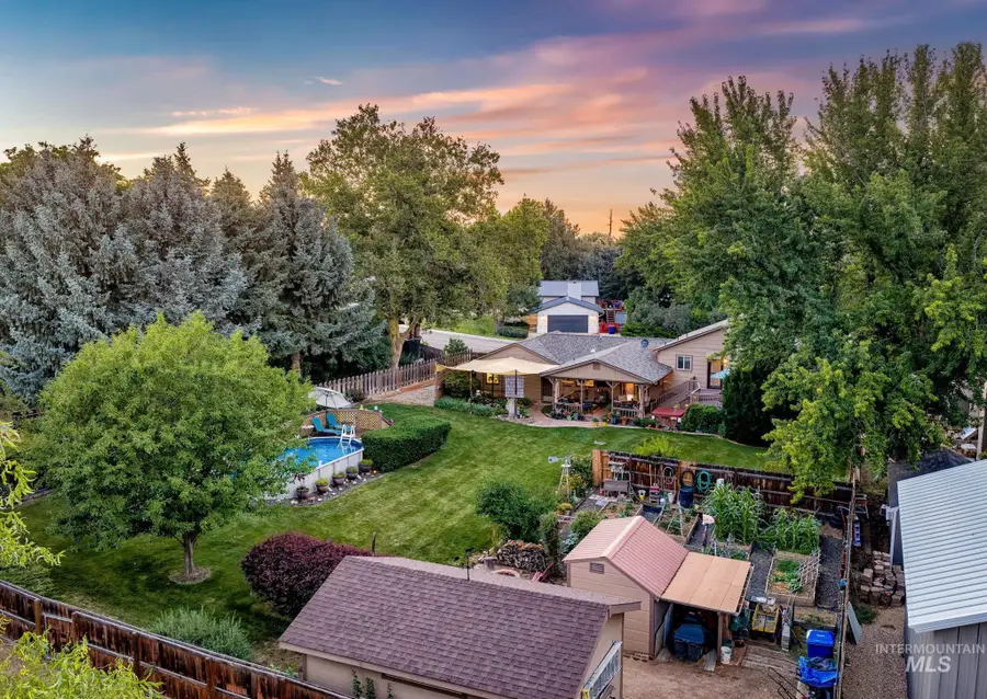 10769 Longrifle Dr, Boise, ID 83709 - #2