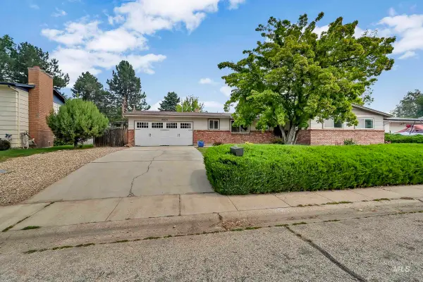 8820 W San Anita, Boise, ID 83704