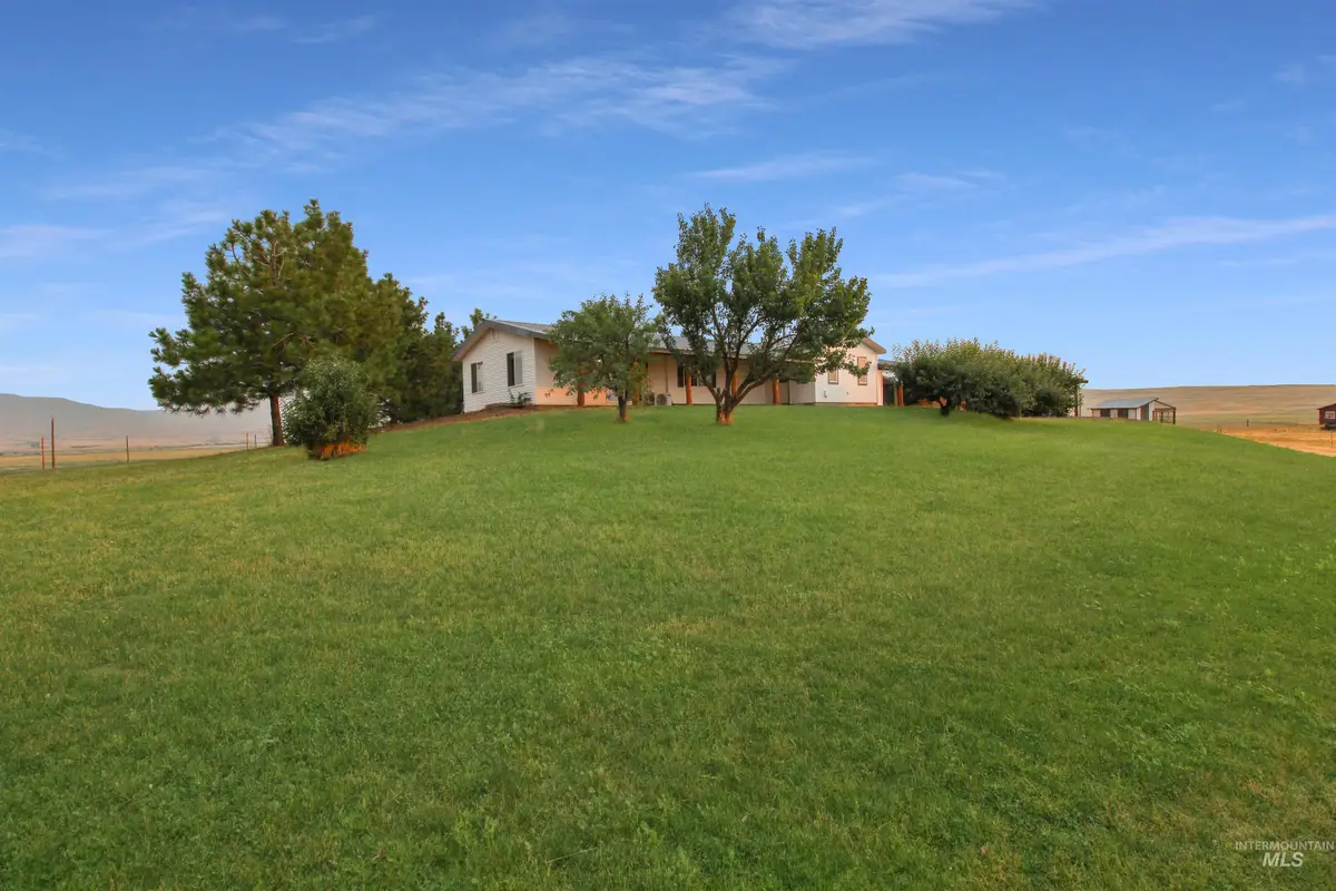 2469 Hague Rd, Midvale, ID 83645 - #1