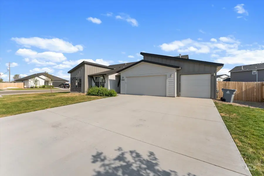 1060 SW Shikra, Mountain Home, ID 83647 - #3