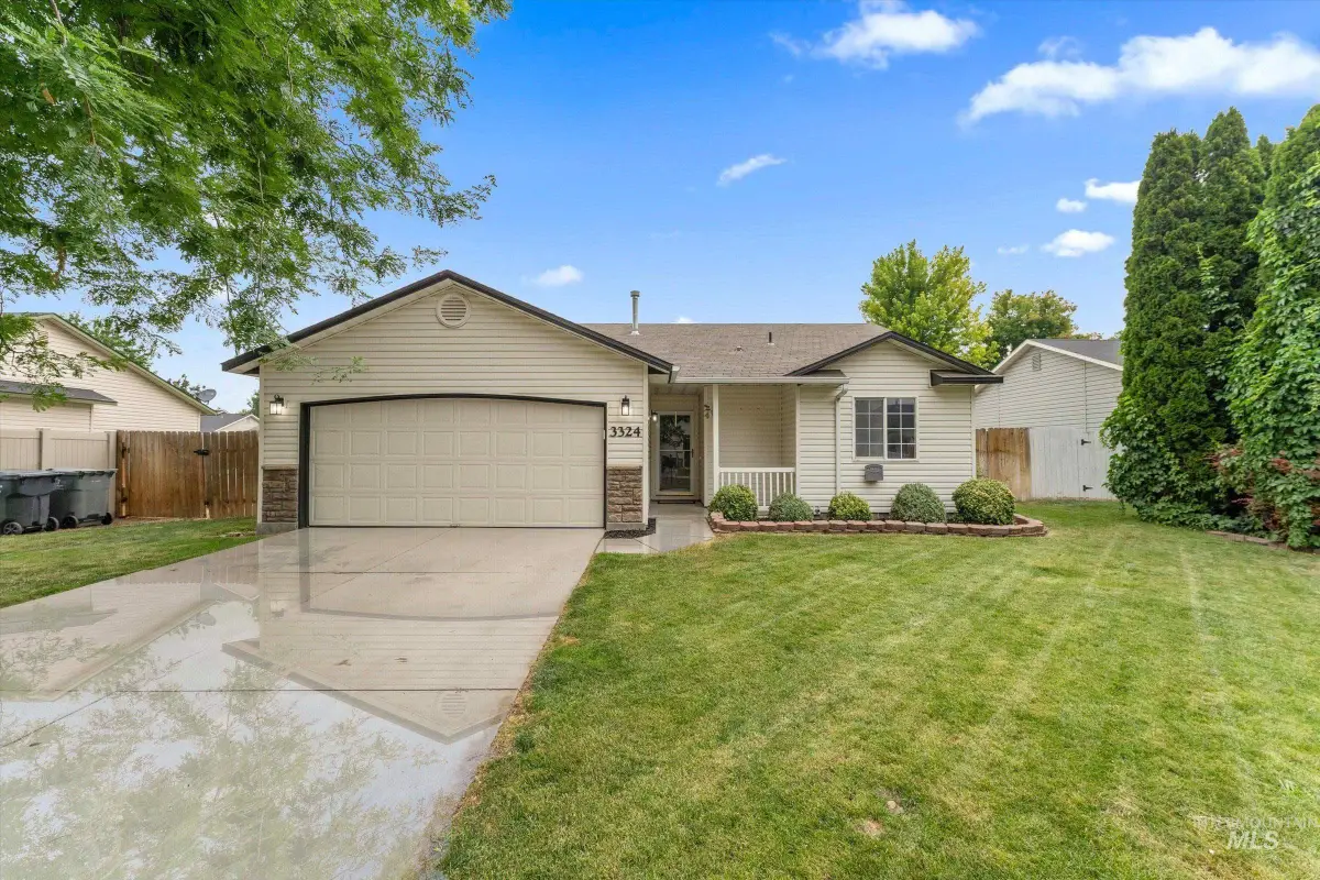 3324 E Princess Amy Ct, Nampa, ID 83687 - #1